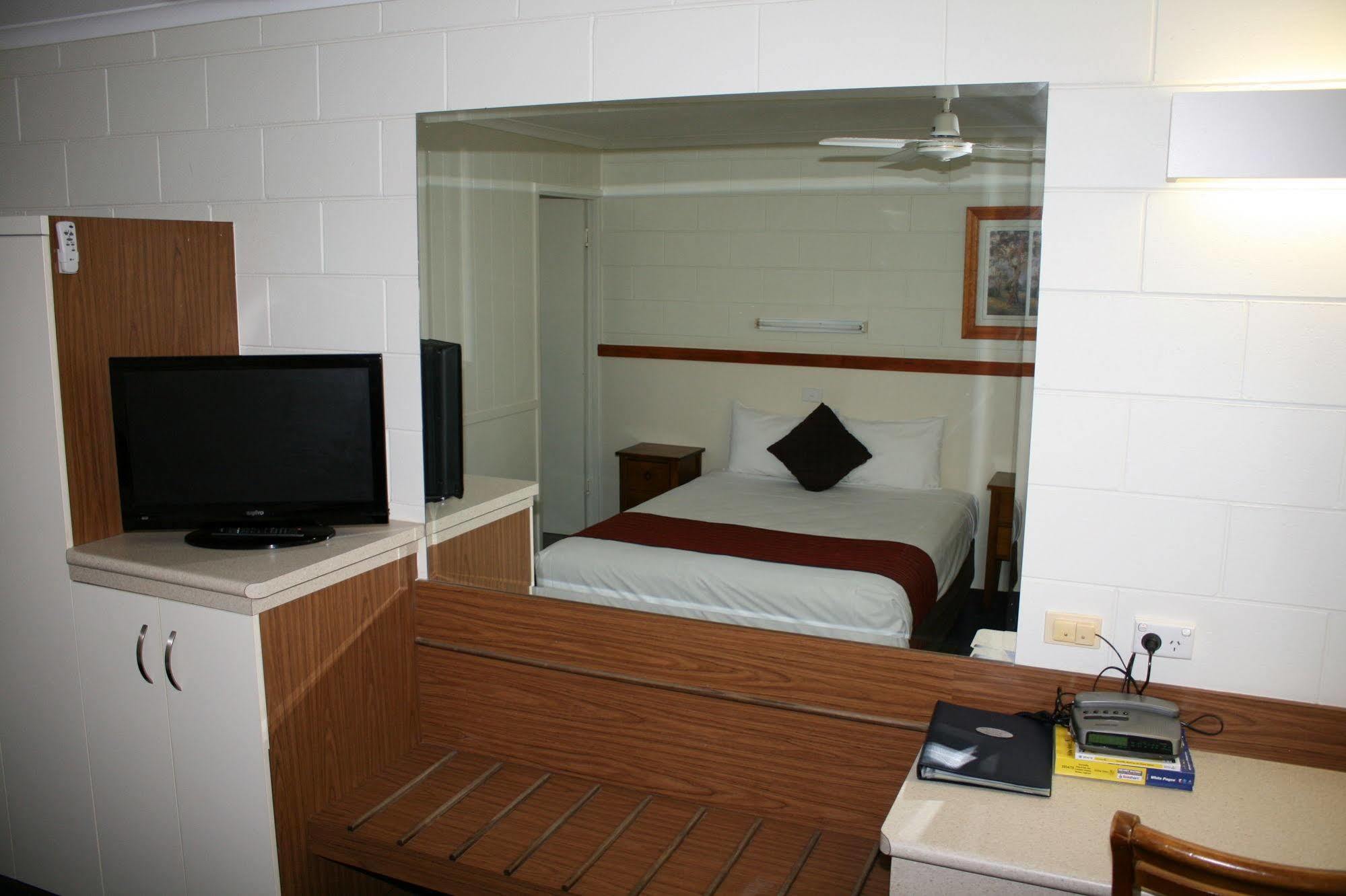 Billabong Lodge Motel Townsville Exterior foto